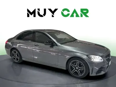 Usado Mercedes C220 194 CV (142 kW) 2018 Gris Berlina