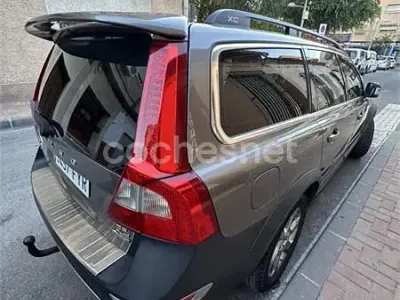 Usado Volvo XC70 Summum 163 CV (119 kW) 2006 Beige Familiar