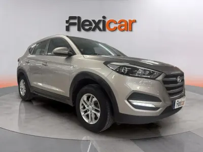 Usado Hyundai Tucson 132 CV (97 kW) 2017 Beige SUV