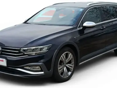 Usado VW Passat Alltrack 200 CV (147 kW) 2021 Negro Familiar