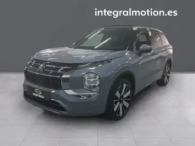 Nuevo Mitsubishi Outlander P-HEV 306 CV (225 kW) 2026 Gris