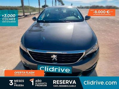 Usado Peugeot 308 Allure 110 CV (80 kW) 2020 Gris Utilitario
