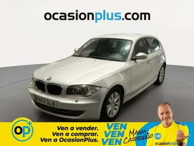 Usado BMW 118 143 CV (105 kW) 2009 Plateado Utilitario