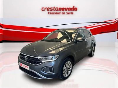 Usado VW T-Roc Life 115 CV (84 kW) 2022 Gris SUV