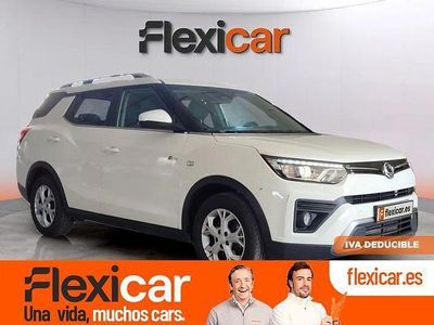 Blanco Usado 2023 Ssangyong (KGM) Tivoli SUV | 15.190 € (Precio justo)
