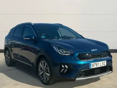 Usado Kia Niro 141 CV (103 kW) 2022 Azul SUV