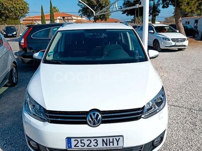 Blanco Usado 2015 VW Touran Advance Monovolumen | 14.900 € (Precio justo)