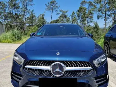 Usado Mercedes A200 150 CV (110 kW) 2023 Azul Utilitario