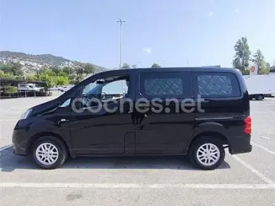 Usado Nissan Evalia 110 CV (80 kW) 2016 Negro Monovolumen