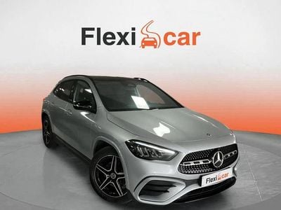 Gris Usado 2024 Mercedes GLA200 SUV | 36.490 € (Precio justo)