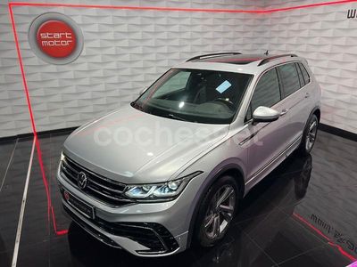 Gris / plata Usado 2021 VW Tiguan R-line SUV | 32.900 € (Caro)
