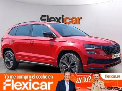 Usado Skoda Karoq SportLine 115 CV (84 kW) 2023 Rojo SUV