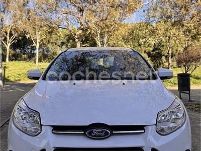 Usado Ford Focus Trend 95 CV (69 kW) 2012 Blanco Berlina