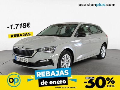 Gris Usado 2019 Skoda 110 R First Edition Berlina | 18.900 € (Precio justo)