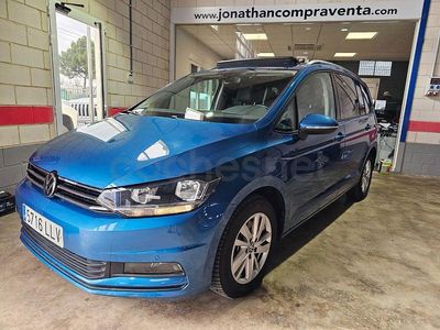 Usado VW Touran Advance 115 CV (84 kW) 2020 Azul Monovolumen