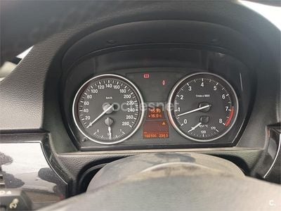 Usado BMW 325 Cabriolet 218 CV (160 kW) 2007 Rojo Descapotable