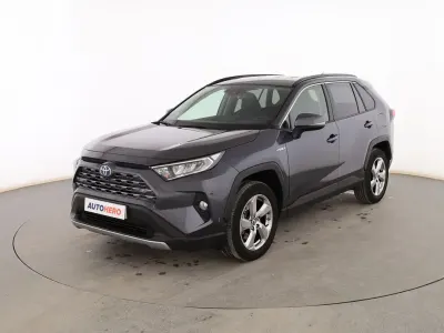 Usado Toyota RAV4 Hybrid Advance 218 CV (160 kW) 2021 Gris SUV