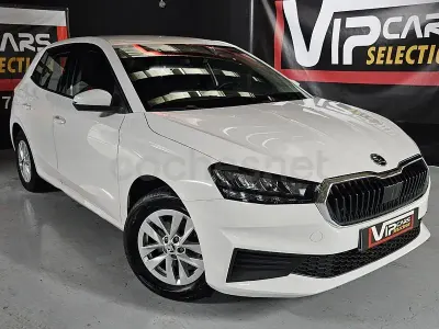 Usado Skoda Fabia 115 CV (84 kW) 2024 Blanco Utilitario