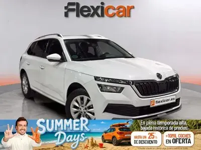 Usado Skoda Kamiq 95 CV (69 kW) 2022 Blanco SUV