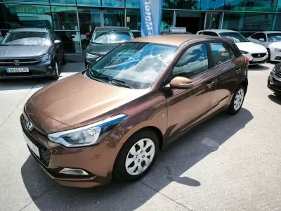 Käytetty Hyundai i20