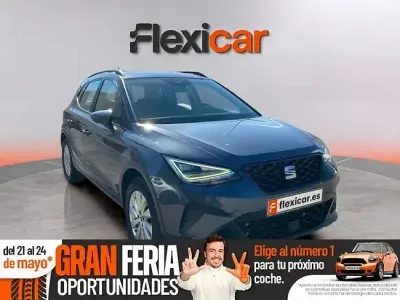 Usado Seat Arona Xperience 110 HP (80 kW) 2022 Cinzento SUV