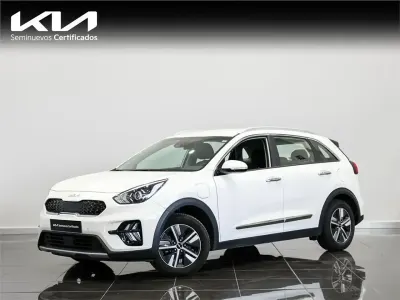 Usado Kia Niro 141 CV (103 kW) 2021 Blanco SUV