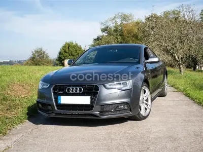 Usado Audi A5 S-Line 177 CV (130 kW) 2013 Gris / plata Coupe
