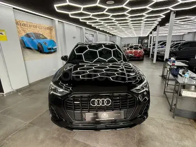 Usado Audi Q3 200 HP (147 kW) 2022 Preto SUV