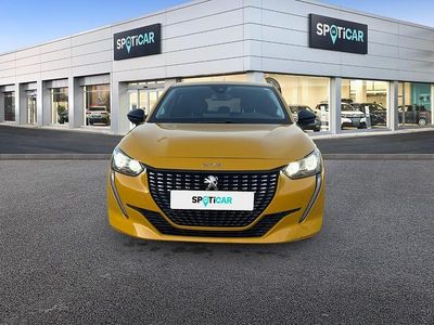 Usado Peugeot 208 Allure 101 CV (74 kW) 2023 Amarillo Utilitario