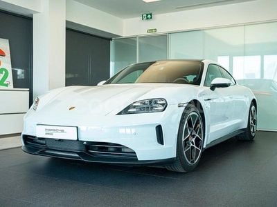 Eléctrico Usado 2025 Porsche Taycan Berlina | 111.500 €