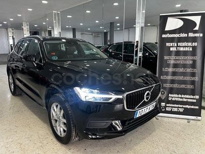 Käytetty Volvo XC60 Momentum 190 HP (139 kW) 2019 Musta Katumaasturi