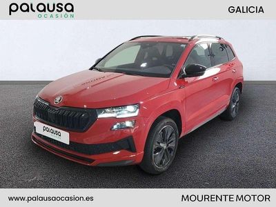 Rojo Usado 2025 Skoda Karoq SportLine SUV | 31.390 € (Un poco caro)