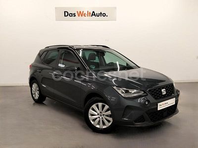 Gris / plata Usado 2025 Seat Arona Style SUV | 18.550 € (Precio justo)