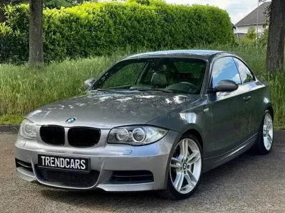 Usado BMW 135 Coupé Efficient Dynamics 306 CV (225 kW) 2008 Gris / plata Coupe