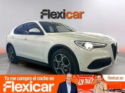 Usado Alfa Romeo Stelvio Sprint 200 CV (147 kW) 2022 Blanco SUV