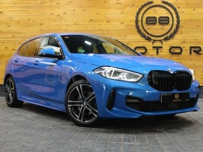 Usado BMW 118 Comfort Edition 150 CV (110 kW) 2020 Azul Utilitario