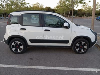 Usado Fiat Panda Cross Cross 70 CV (51 kW) 2023 Blanco Utilitario