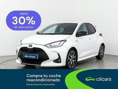 Usado Toyota Yaris Hybrid Style 116 CV (85 kW) 2021 Blanco Berlina