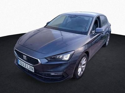 Usado Seat Leon Style 115 CV (84 kW) 2021 Blanco Berlina