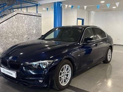 Käytetty BMW 320 Efficient Dynamics 163 HP (119 kW) 2018 Sedan