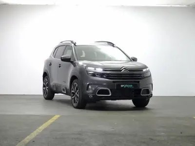 Usado Citroën C5 Aircross Shine 131 CV (96 kW) 2022 Gris SUV