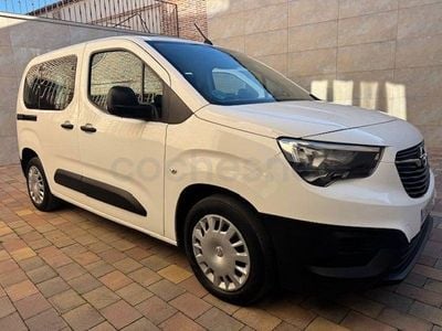 Usado Opel Combo Life Edition 102 CV (75 kW) 2021 Blanco Monovolumen