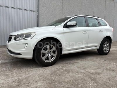 Usado Volvo XC60 Momentum 136 CV (100 kW) 2015 Blanco SUV