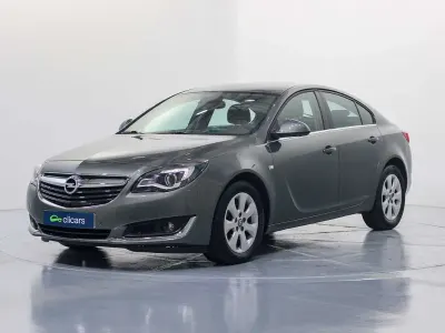 Usado Opel Insignia Business 120 CV (88 kW) 2017 Gris Berlina