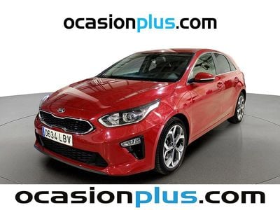 Usado Kia Ceed 120 CV (88 kW) 2019 Rojo Utilitario