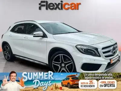 Usado Mercedes GLA220 AMG line 177 CV (130 kW) 2016 Blanco SUV
