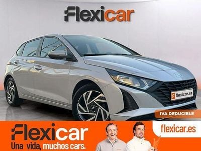Usado Hyundai i20 84 CV (61 kW) 2024 Gris Utilitario
