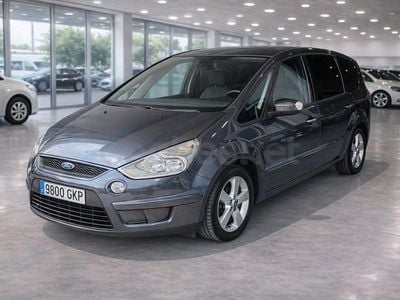 Usado Ford S-MAX Titanium 140 CV (102 kW) 2009 Gris / plata Monovolumen