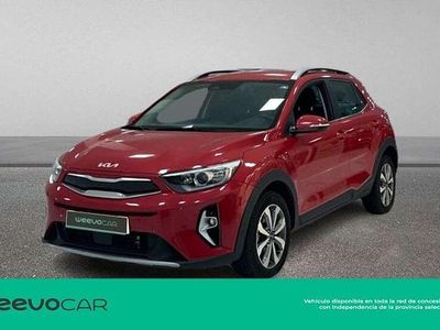 Usado Kia Stonic 101 CV (74 kW) 2024 Rojo SUV