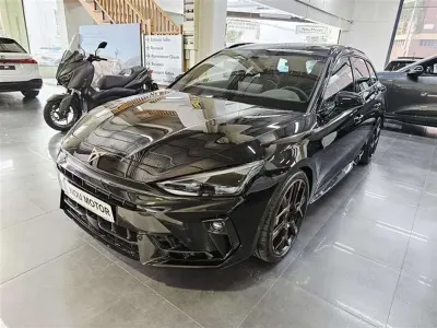 Käytetty Cupra Leon VZ 333 HP (244 kW) 2025 Musta Farmari